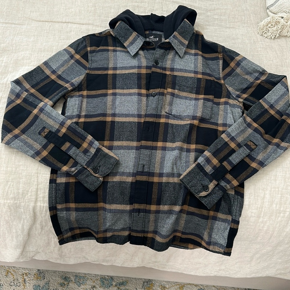 NWOT HOLLISTER Button up Flannel with Hood